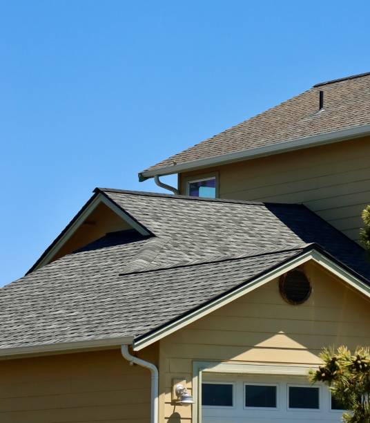 Best Commercial Roofing Services  in Manitowoc, WI